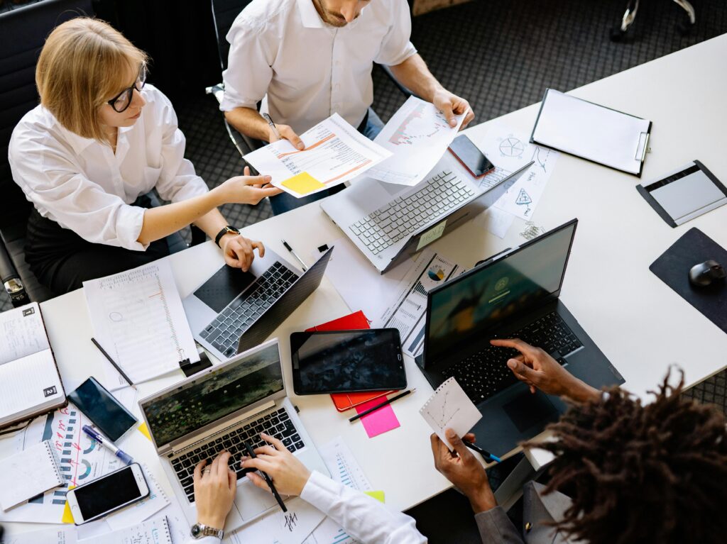 How small business can grow faster using social media in 2026