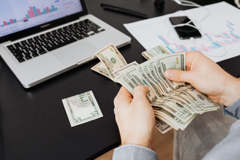High-Ticket Affiliate Marketing Strategy: The Ultimate Guide to Earning Large Commissions Online