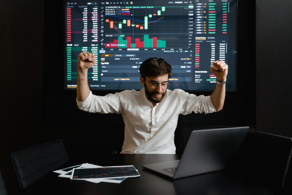 Mastering Digital Enterprise: The Anatomy of Online Business Success
