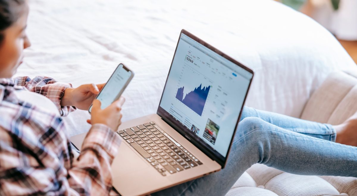 How to Build a Successful Social Media Marketing & Management Business From Scratch