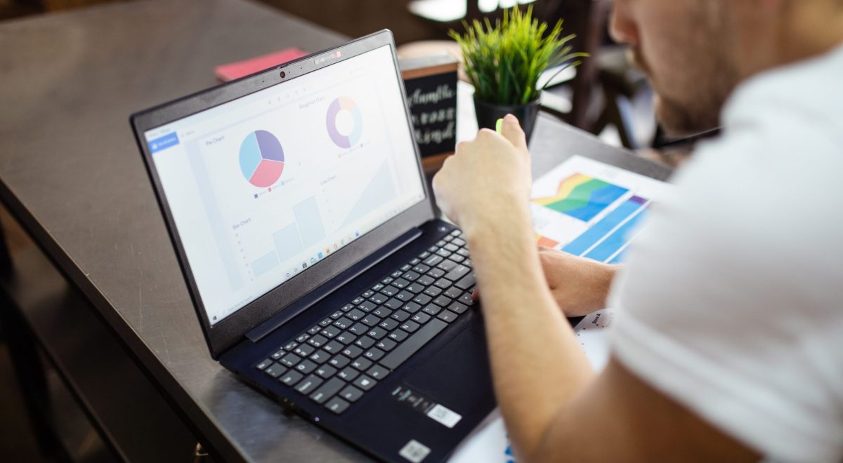 How to Start a Profitable Online Business: 2026 Enterprise Blueprint
