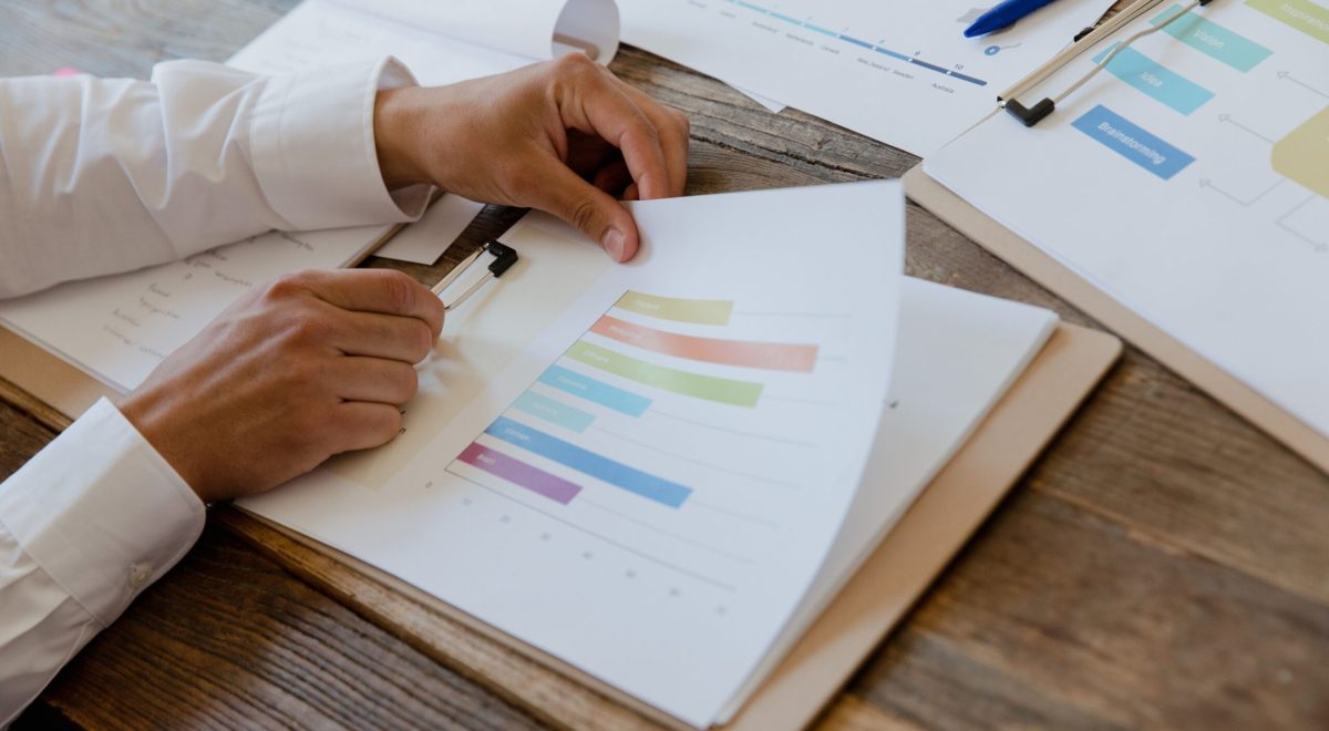 The Ultimate Guide to Starting and Scaling a Successful Small Business in 2026